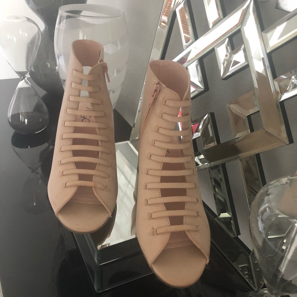 Block Heel Shoes